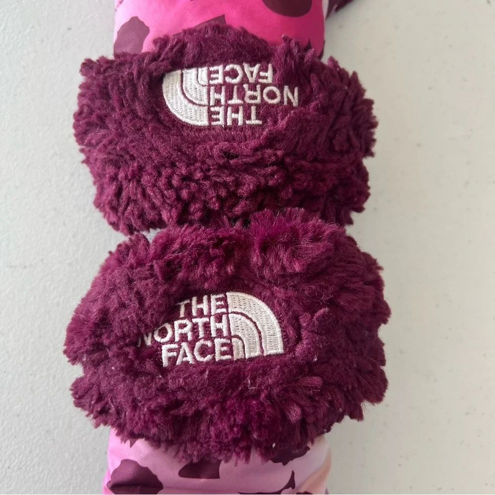The North Face Girls Mossbud Swirl Mittens Floral Size XL Faux Fur Pink Lined